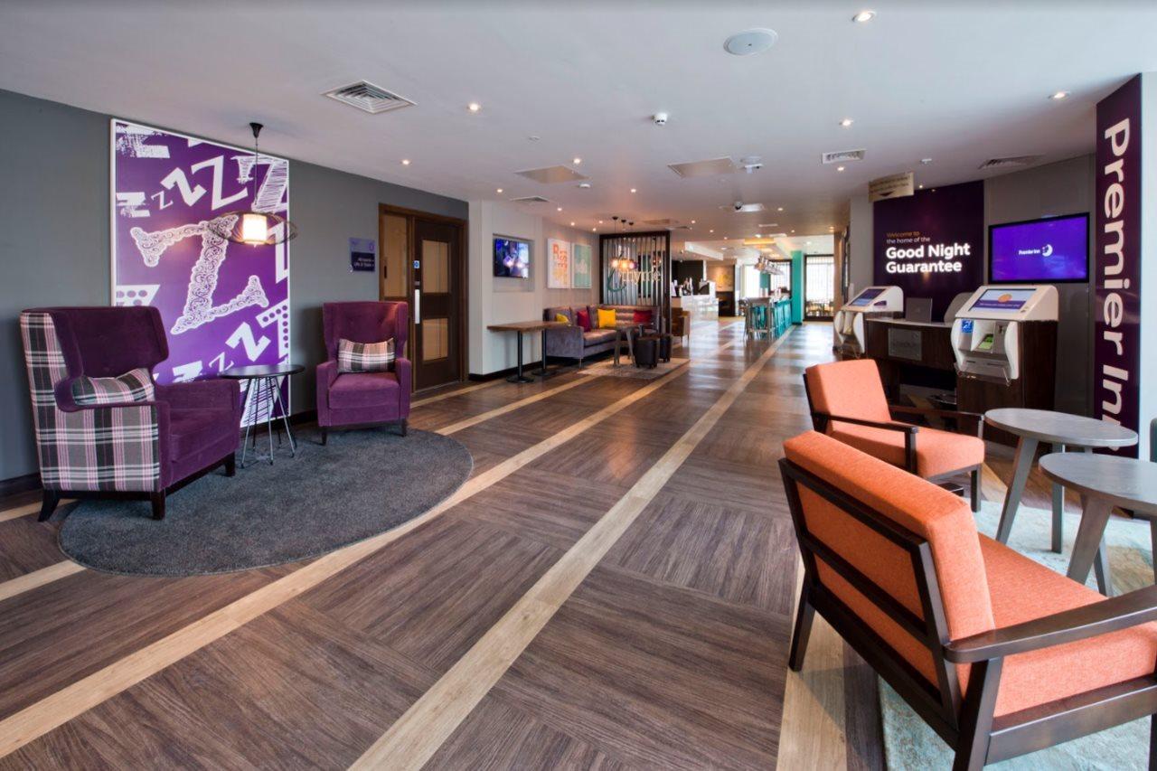 Premier Inn Leeds City Centre Exterior foto